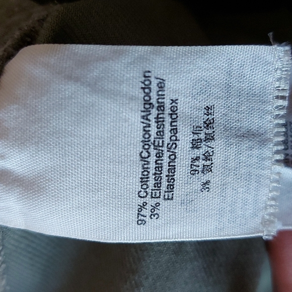 Cargo pants. DKNY size 6 - Picture 5 of 12